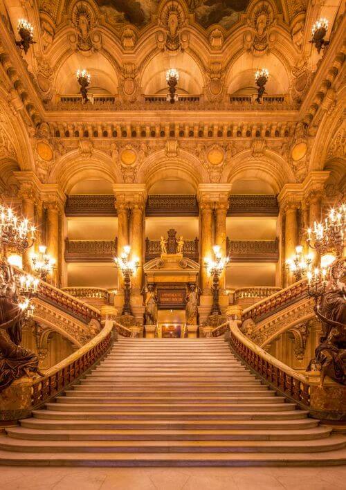 64d1a6efcc43eb160d88be69_about-slider-venue-opera-p-500-1